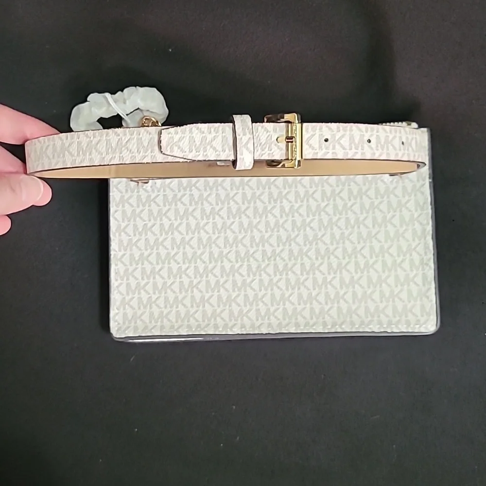 NWT Michael Kors Chain Belt Bag Crossbody Bag - Vanilla